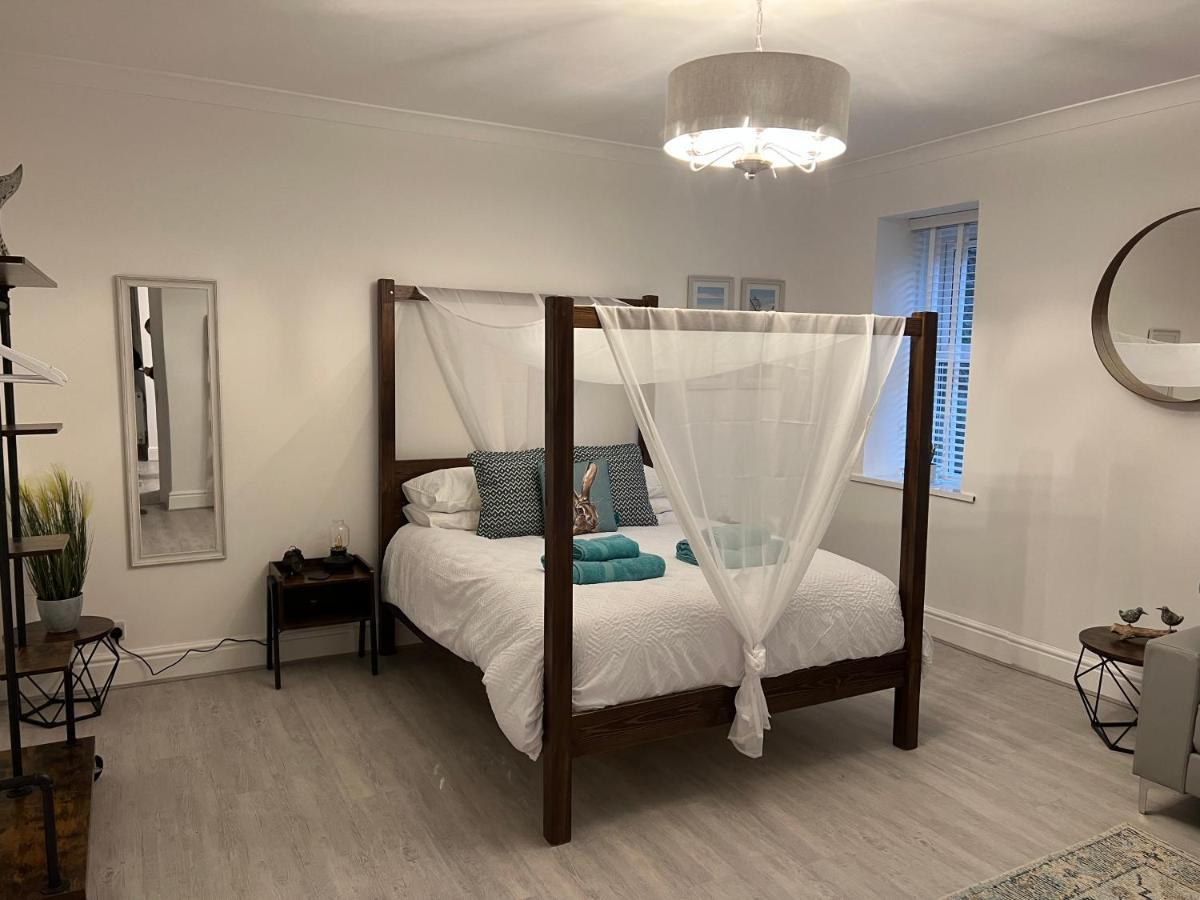 Large Three Bed Two Bathroom Flat In Central Торкі Екстер'єр фото